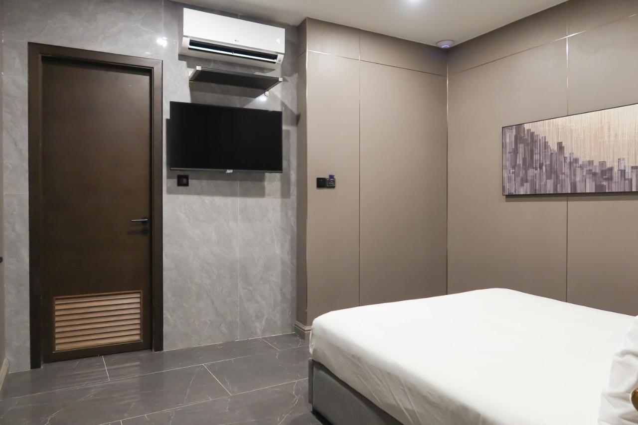 Recharge Studio Apartment & Suites Singapur Zewnętrze zdjęcie