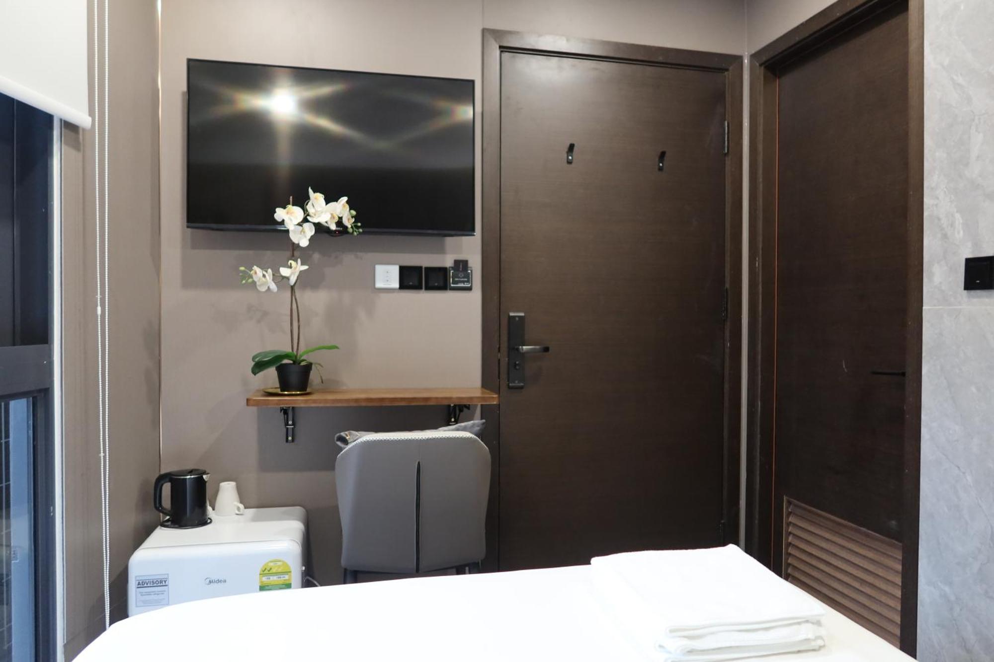 Recharge Studio Apartment & Suites Singapur Pokój zdjęcie